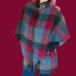 Vintage union plaid wool jacket with full cape size medium large